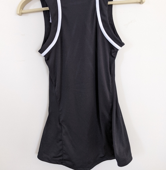 ASICS running top - Picture 2 of 2